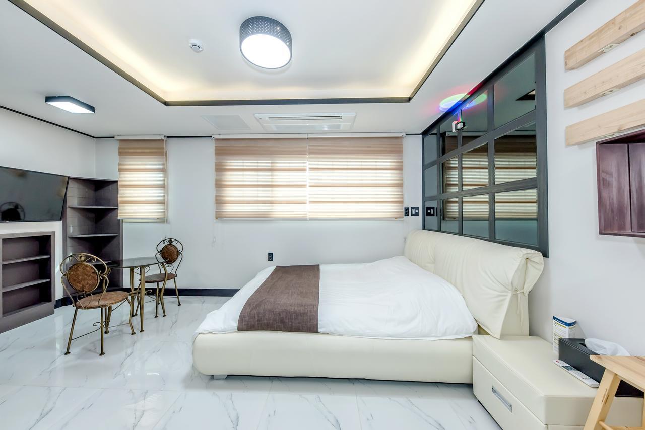 Jeju Skyhill Pension Seogwipo-stad Buitenkant foto