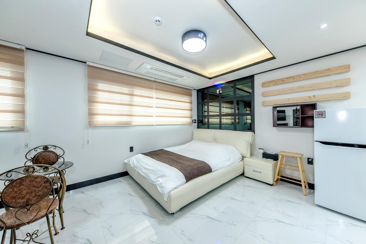 Jeju Skyhill Pension Seogwipo-stad Buitenkant foto